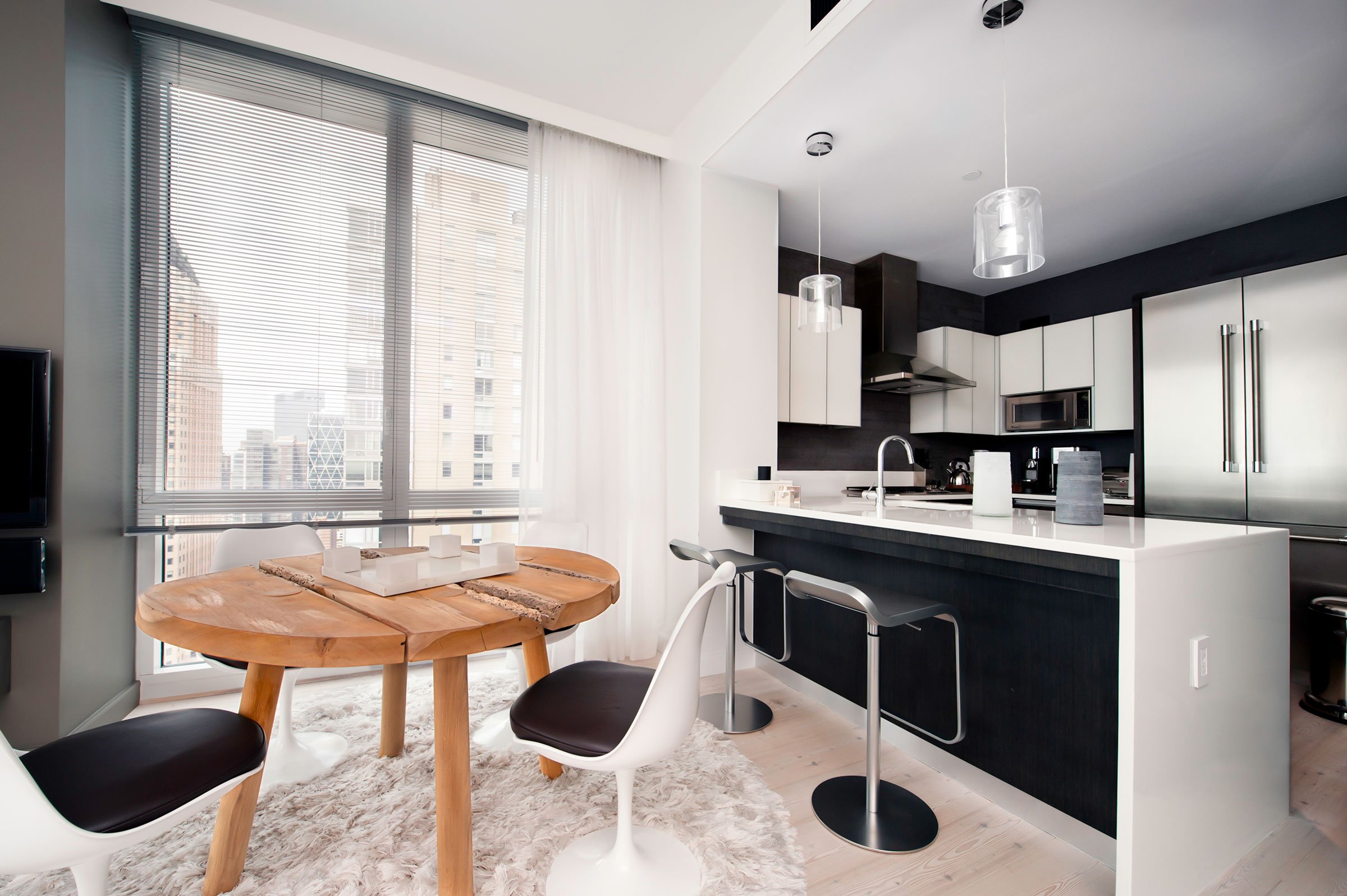 Image of modern interior eating space. Learn more about your design style with the design quiz.